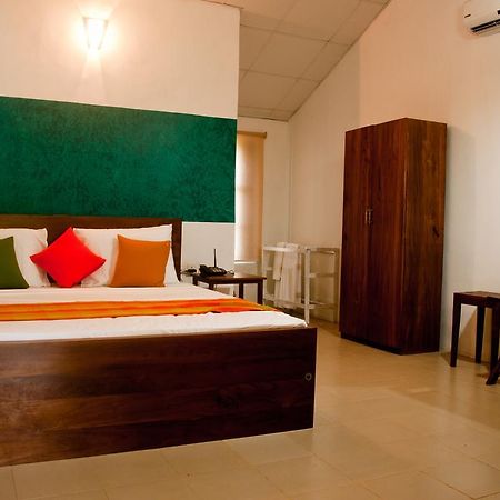Amaranta Classic Retreat Bambaragaleyaya ภายนอก รูปภาพ