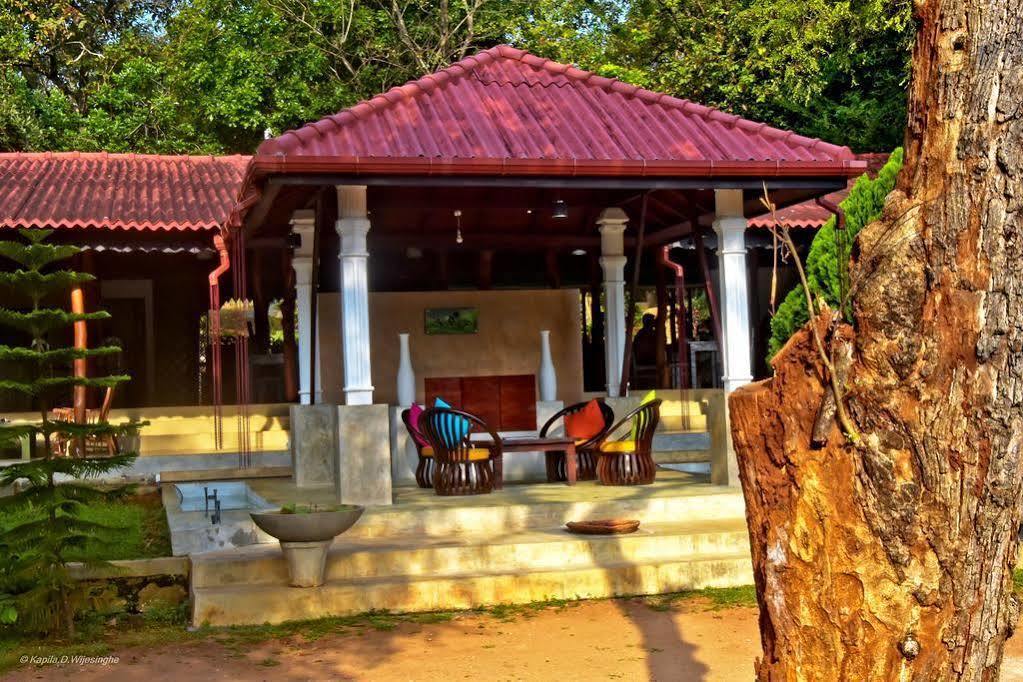 Amaranta Classic Retreat Bambaragaleyaya ภายนอก รูปภาพ